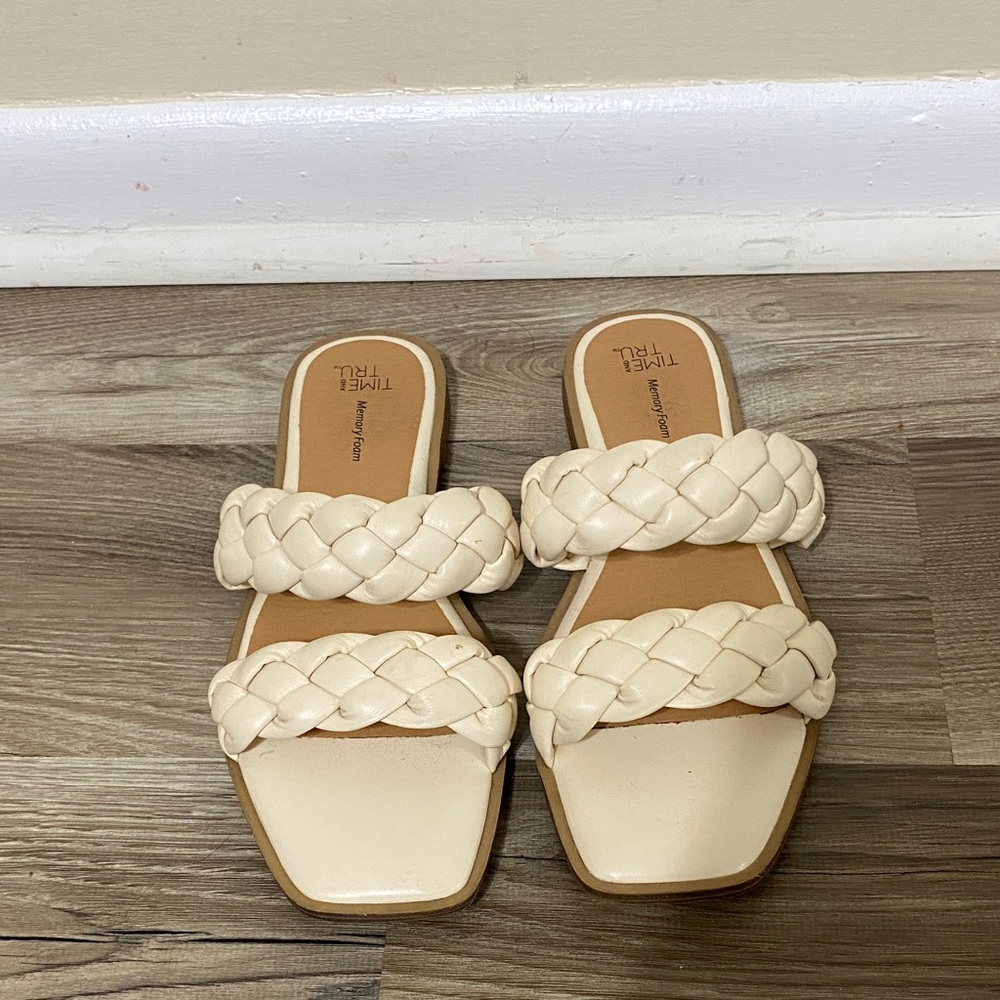 Time and Tru Ivory Braided Sandals